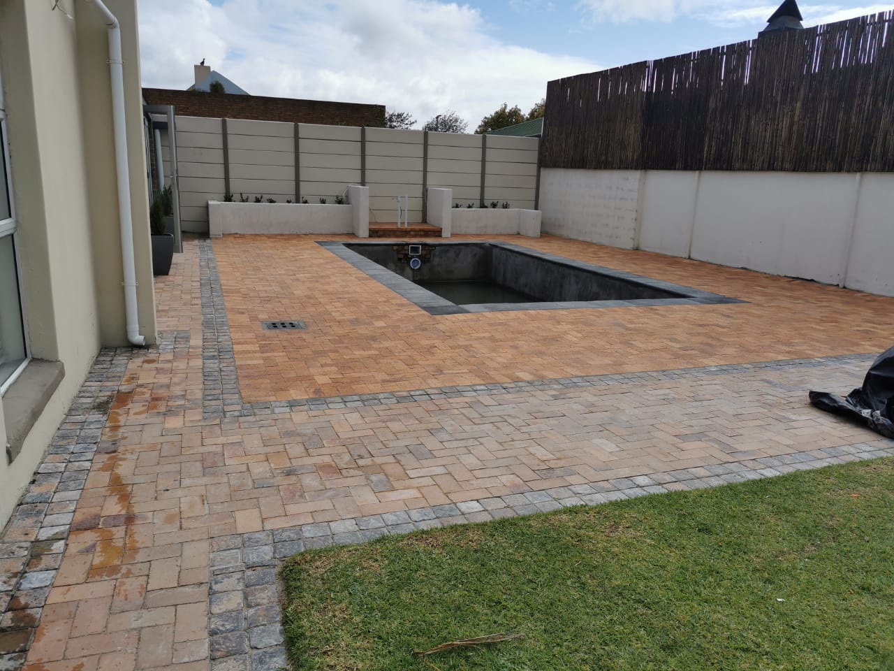 PHOTO-2021-09-11-10-08-11